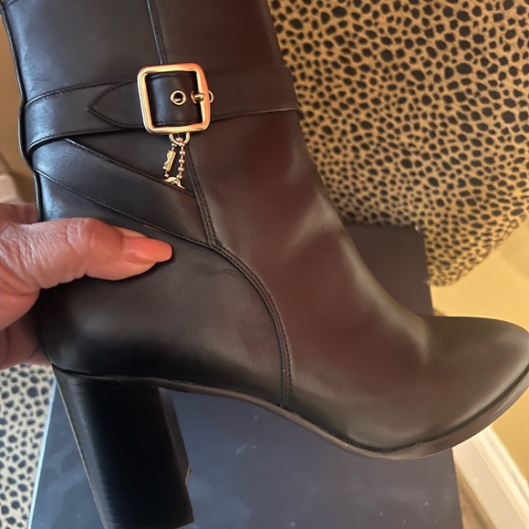 Coach boots/black/size 11 - Picture 2 of 4